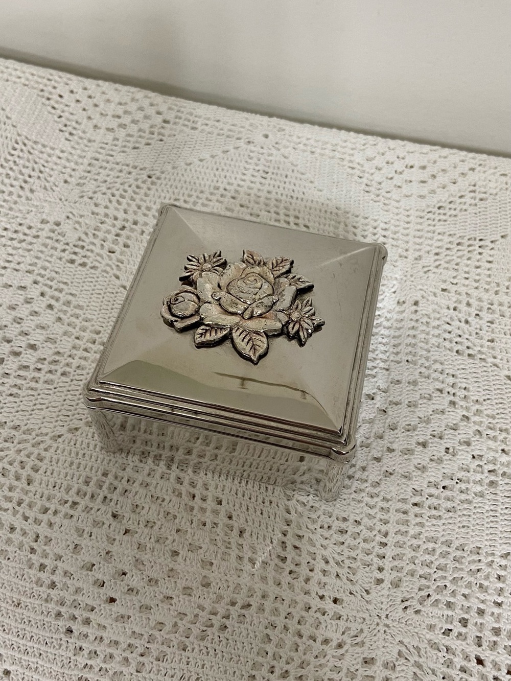 Vintage Silver Plate Rose Trinket Box 3” Floral Jewelry Box Cottagecore Vanity